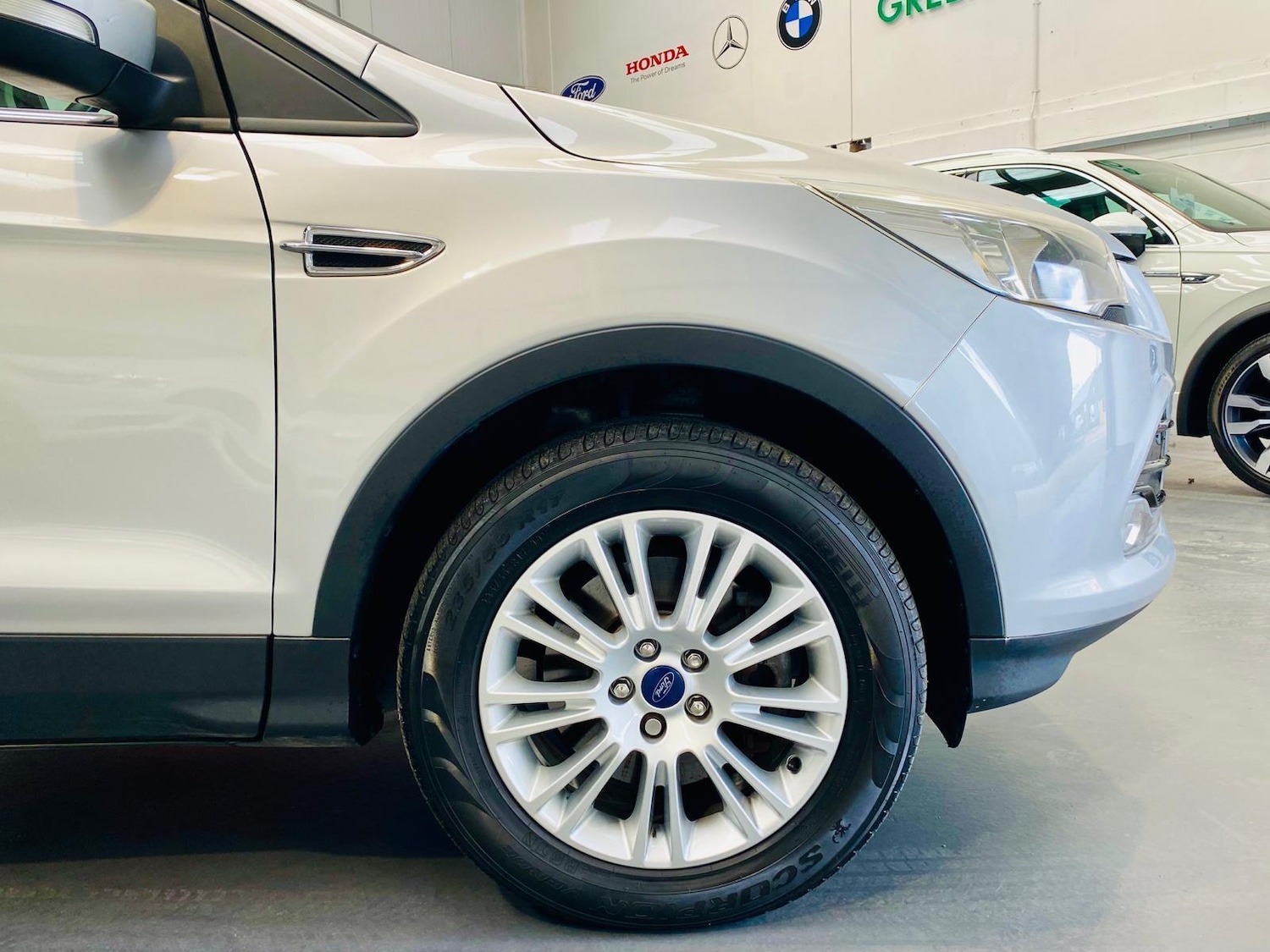 Used Ford Kuga 2014 for sale - 76440982: Photo 23