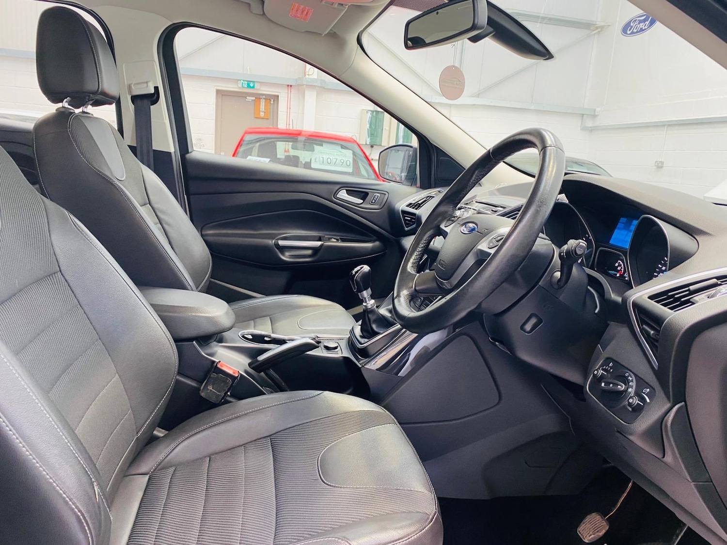 Used Ford Kuga 2014 for sale - 76440982: Photo 28