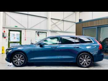 Used Volvo V60 2019 for sale - 74934741: Photo