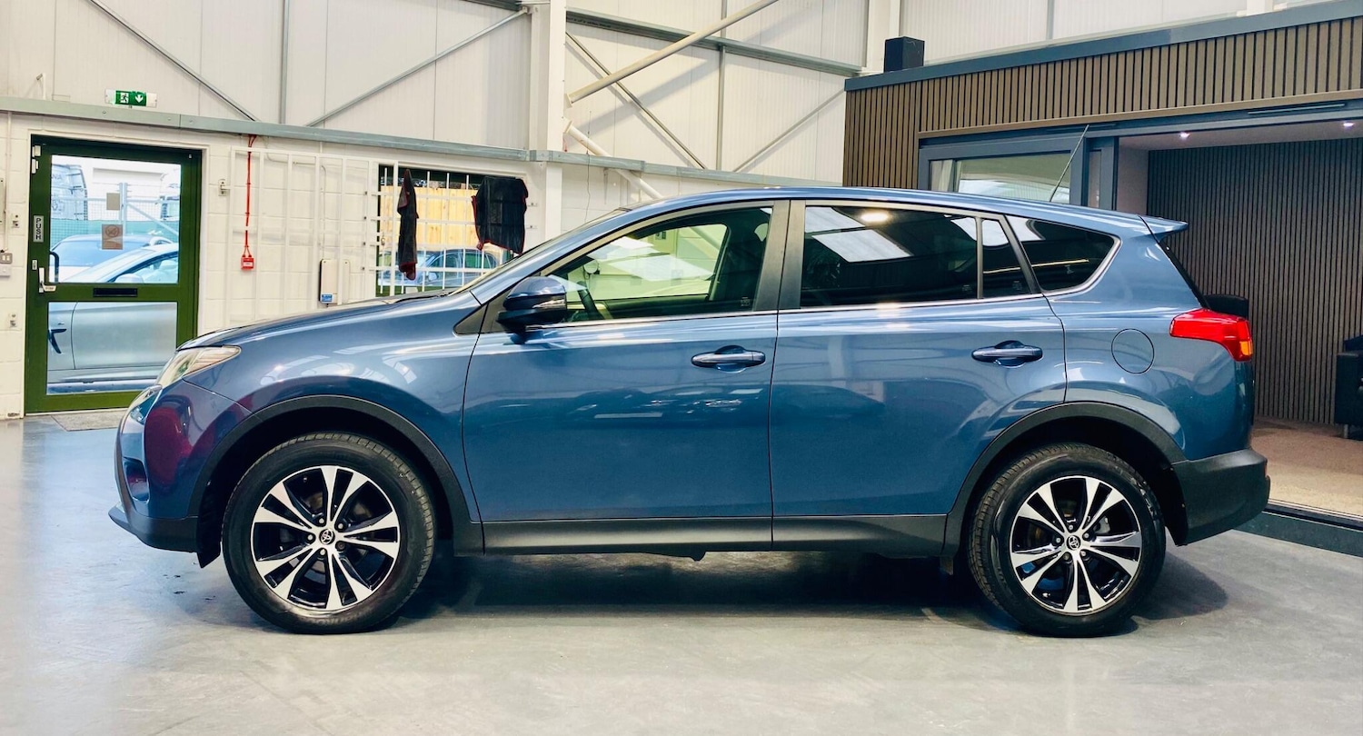 Used Toyota RAV4 2014 for sale - 76259438: Photo 2