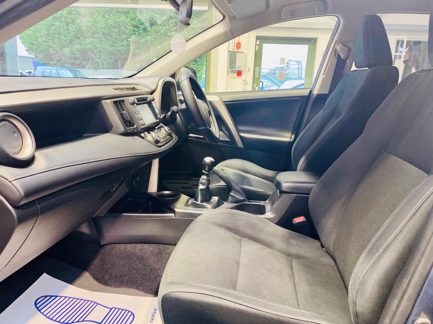 Used Toyota RAV4 2014 for sale - 76259438: Photo 32