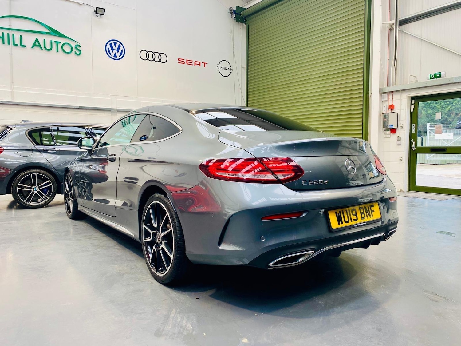 Used Mercedes-Benz C Class 2019 for sale - 76425625: Photo 3