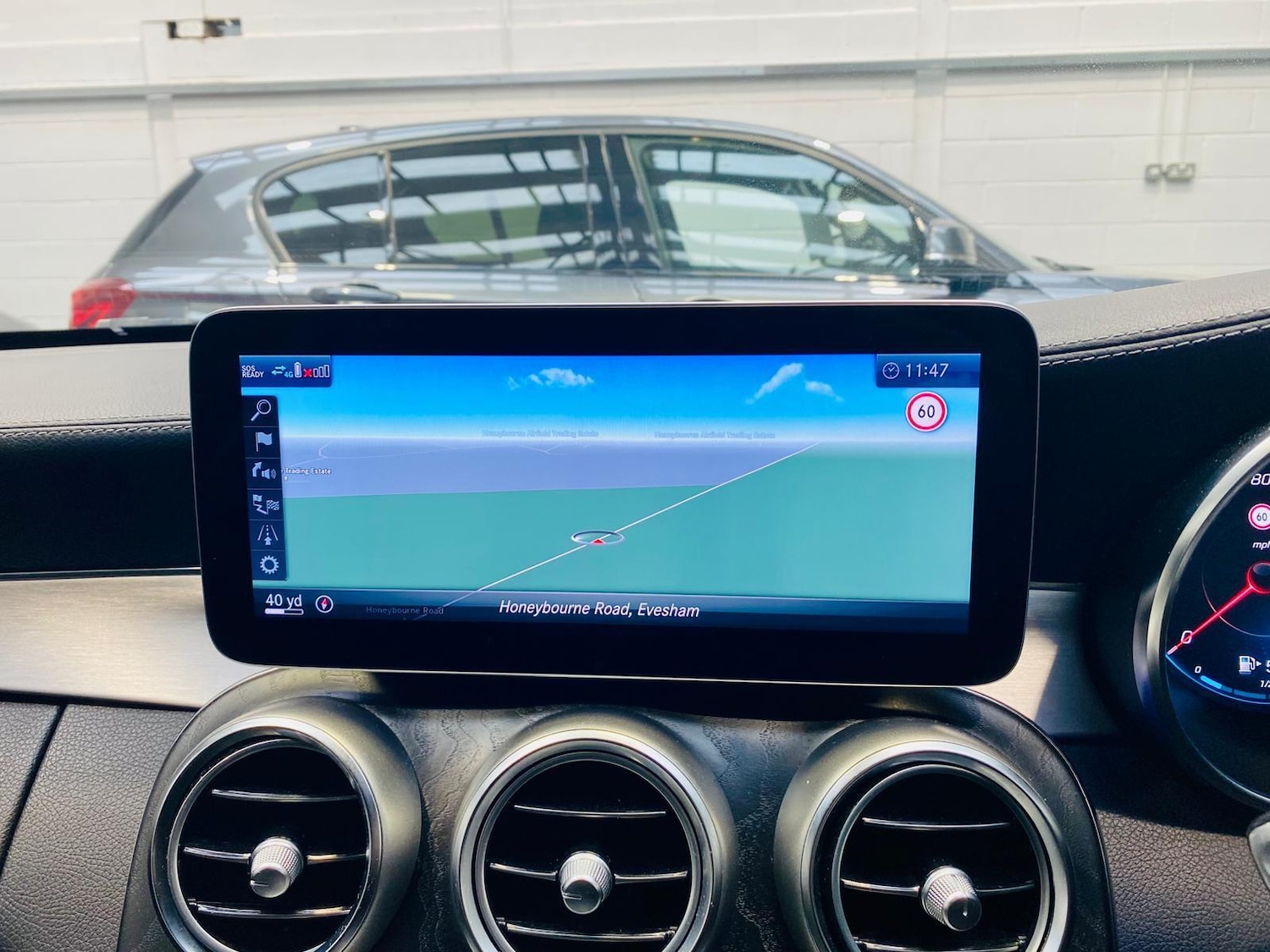 Used Mercedes-Benz C Class 2019 for sale - 76425625: Photo 32