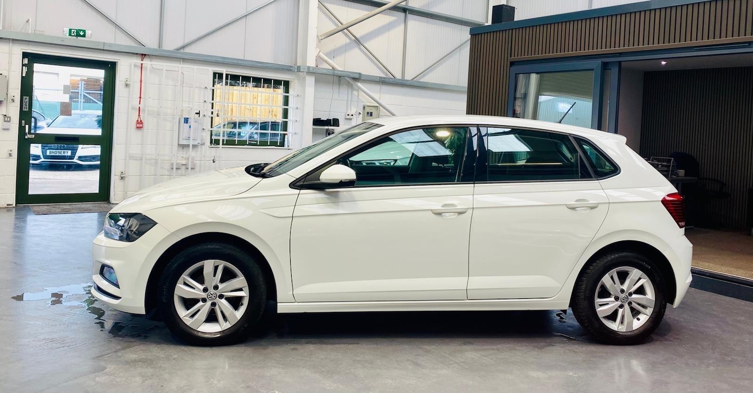 Used Volkswagen Polo 2019 for sale - 76613203: Photo 2