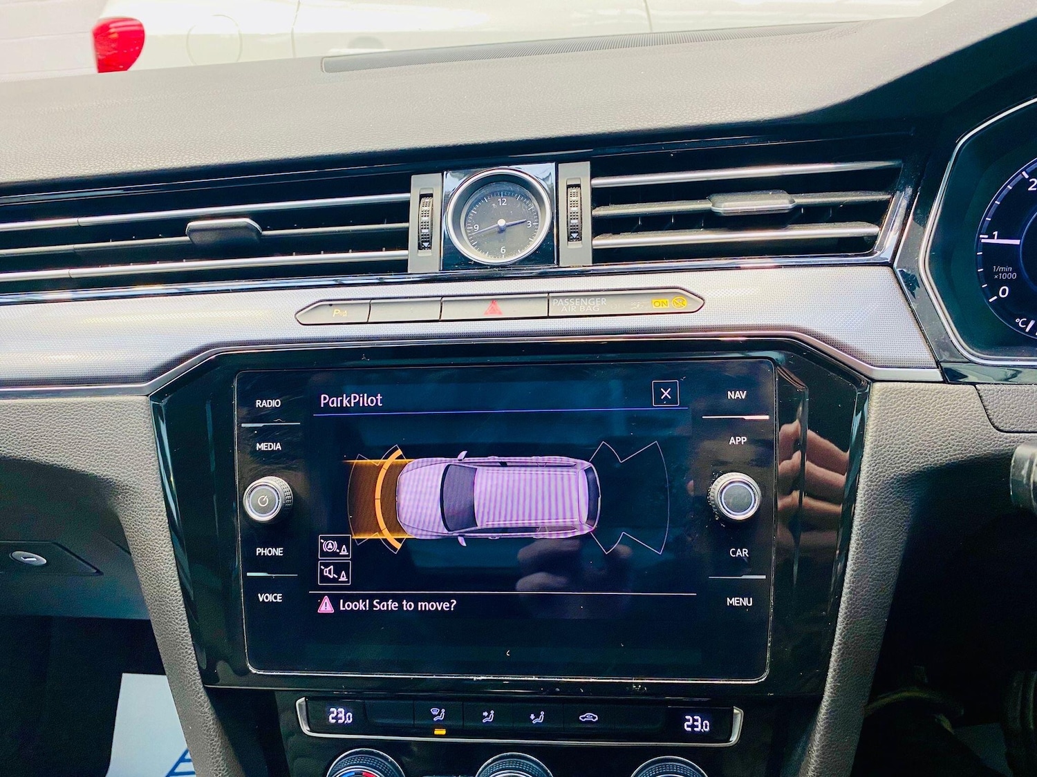 Used Volkswagen Passat 2018 for sale - 77549838: Photo 28