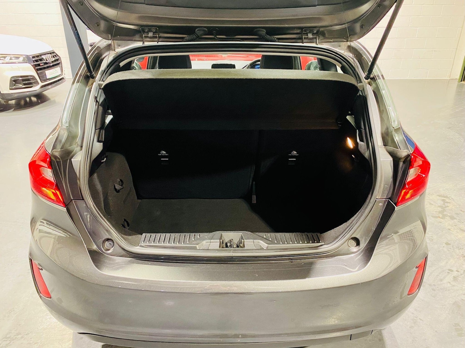 Used Ford Fiesta 2018 for sale - 77040615: Photo 21