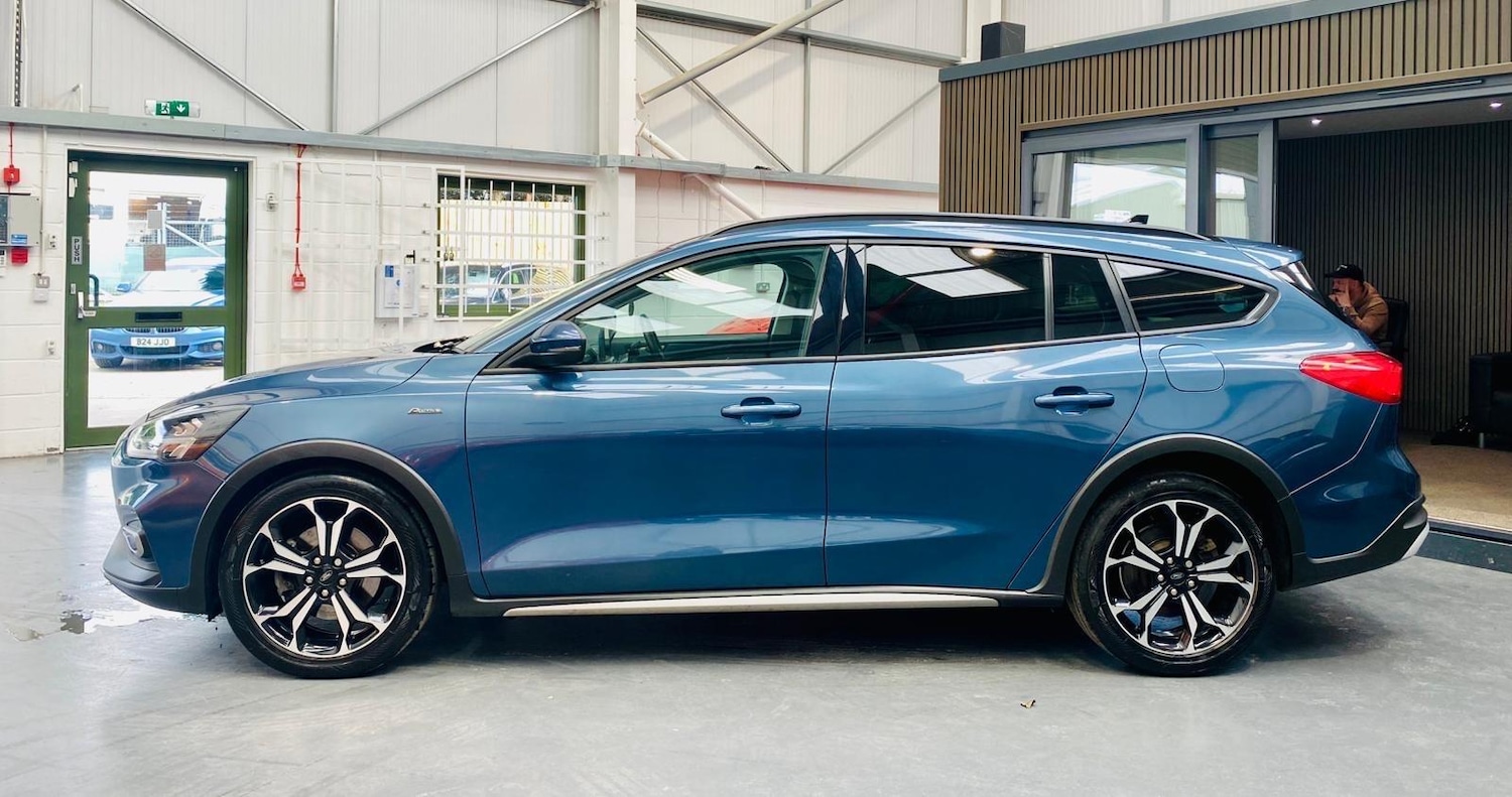 Used Ford Focus for sale - 77684397: Photo 2