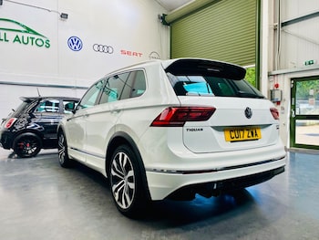 Used Volkswagen Tiguan 2017 for sale - 75769499: Photo