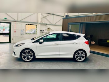 Used Ford Fiesta 2018 for sale - 79291497: Photo