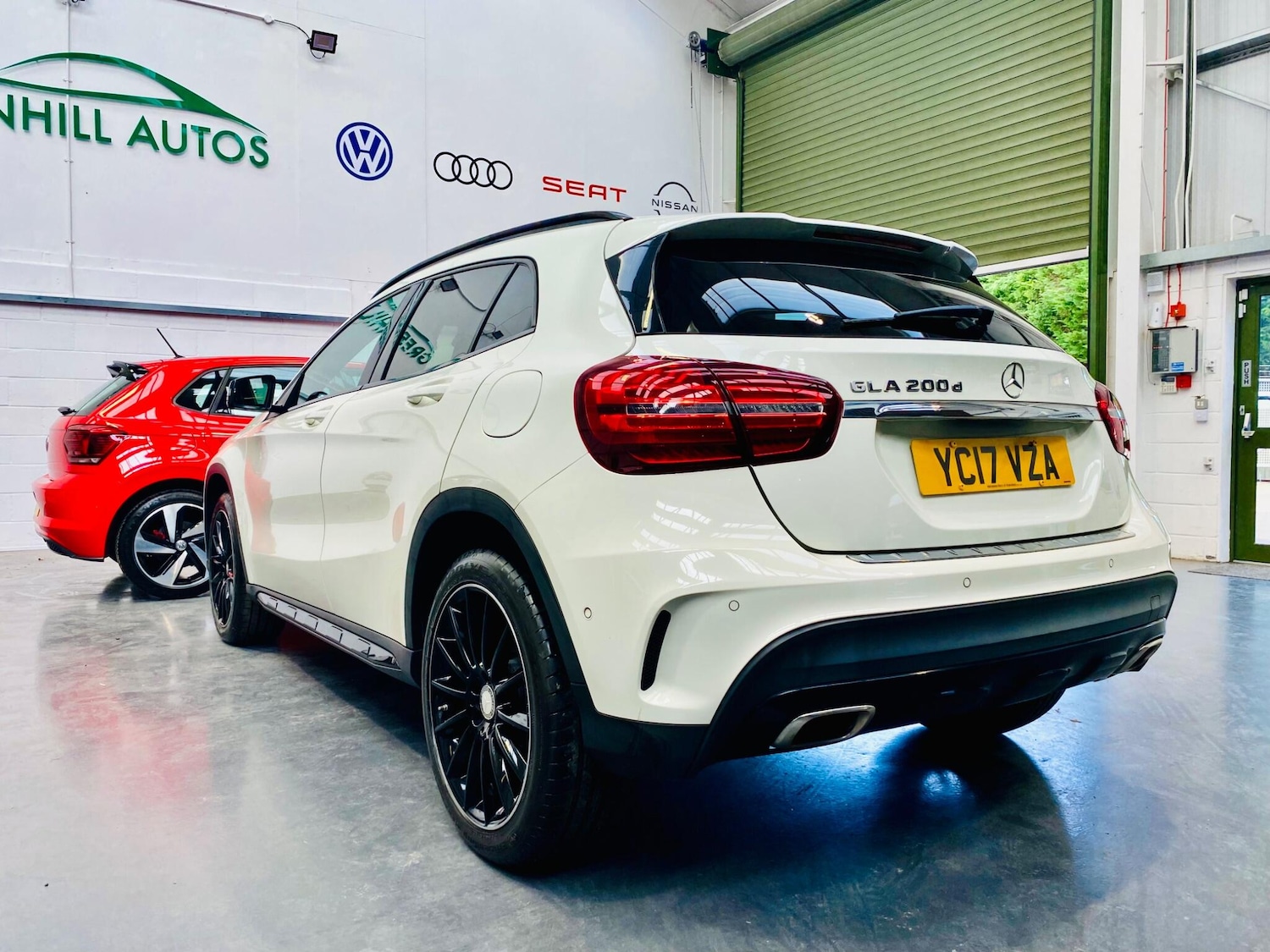 Used Mercedes-Benz GLA 2017 for sale - 76138169: Photo 3