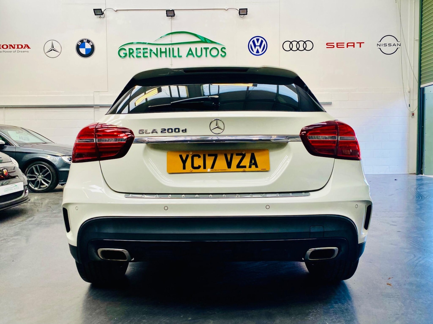 Used Mercedes-Benz GLA 2017 for sale - 76138169: Photo 4