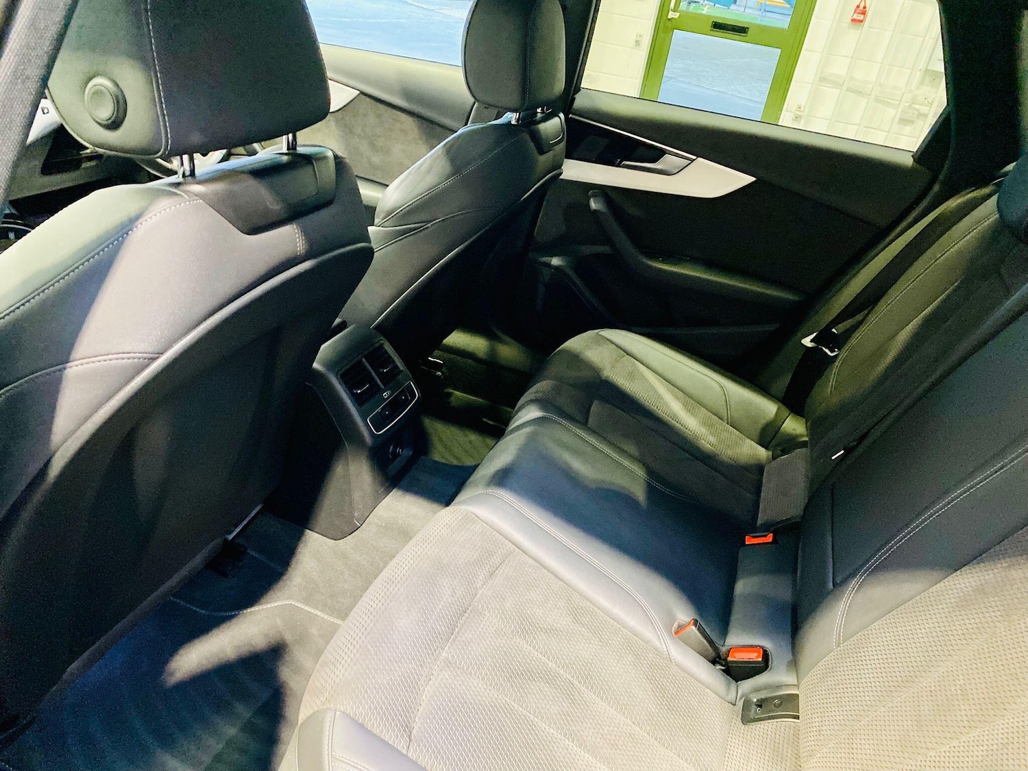 Used Audi A4 Avant 2021 for sale - 76866365: Photo 13