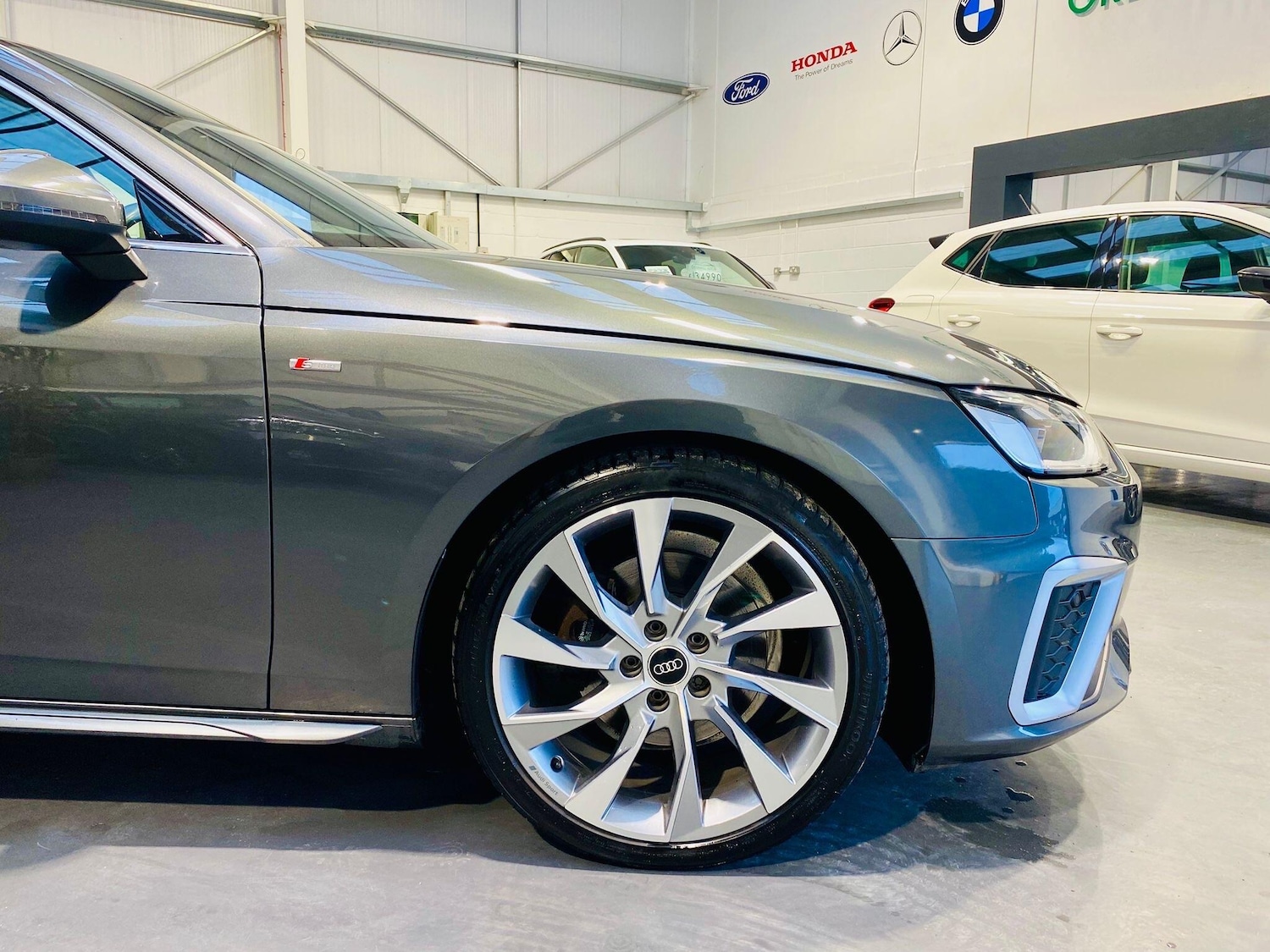 Used Audi A4 Avant 2021 for sale - 76866365: Photo 24