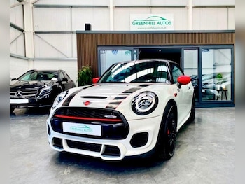 Used MINI Convertible 2020 for sale - 79532428: Photo