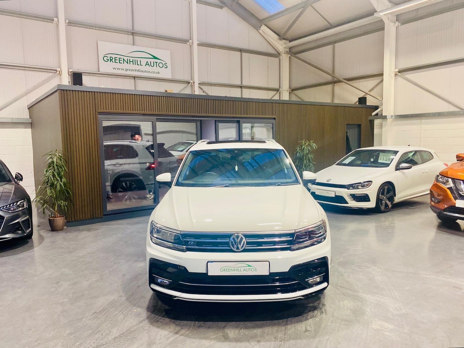 Used Volkswagen Tiguan 2018 for sale - 77523788: Photo 15