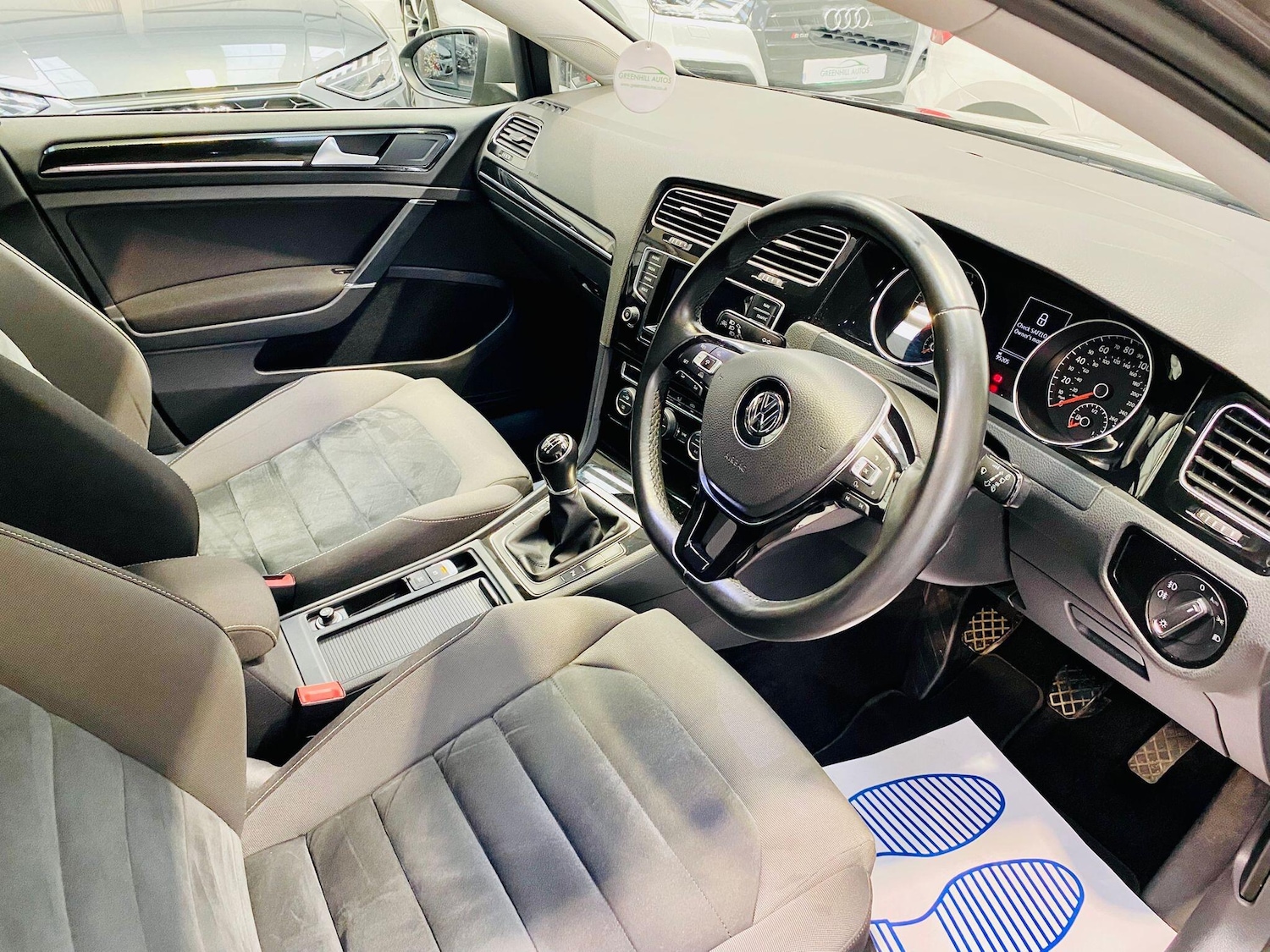 Used Volkswagen Golf 2013 for sale - 76899607: Photo 10