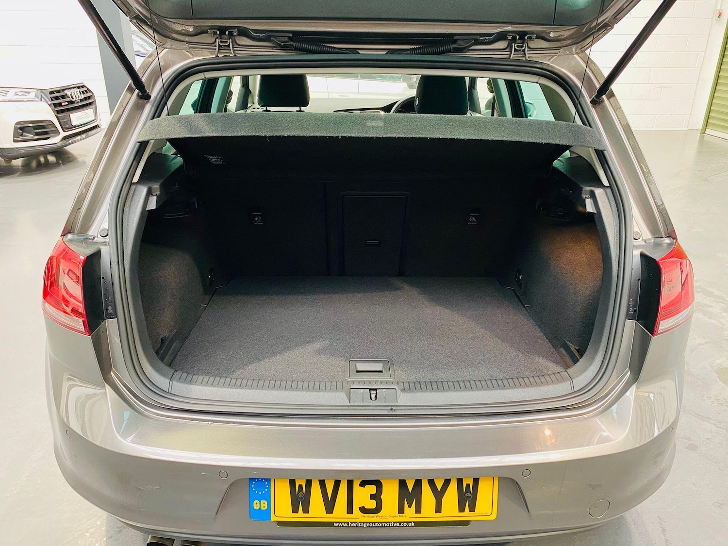 Used Volkswagen Golf 2013 for sale - 76899607: Photo 21