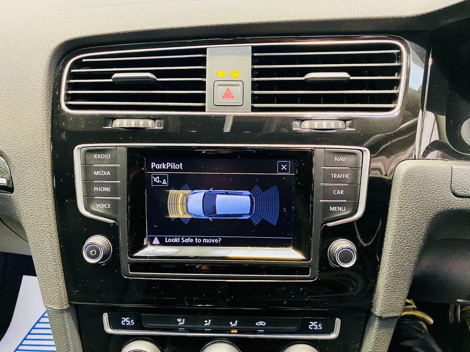 Used Volkswagen Golf 2013 for sale - 76899607: Photo 29