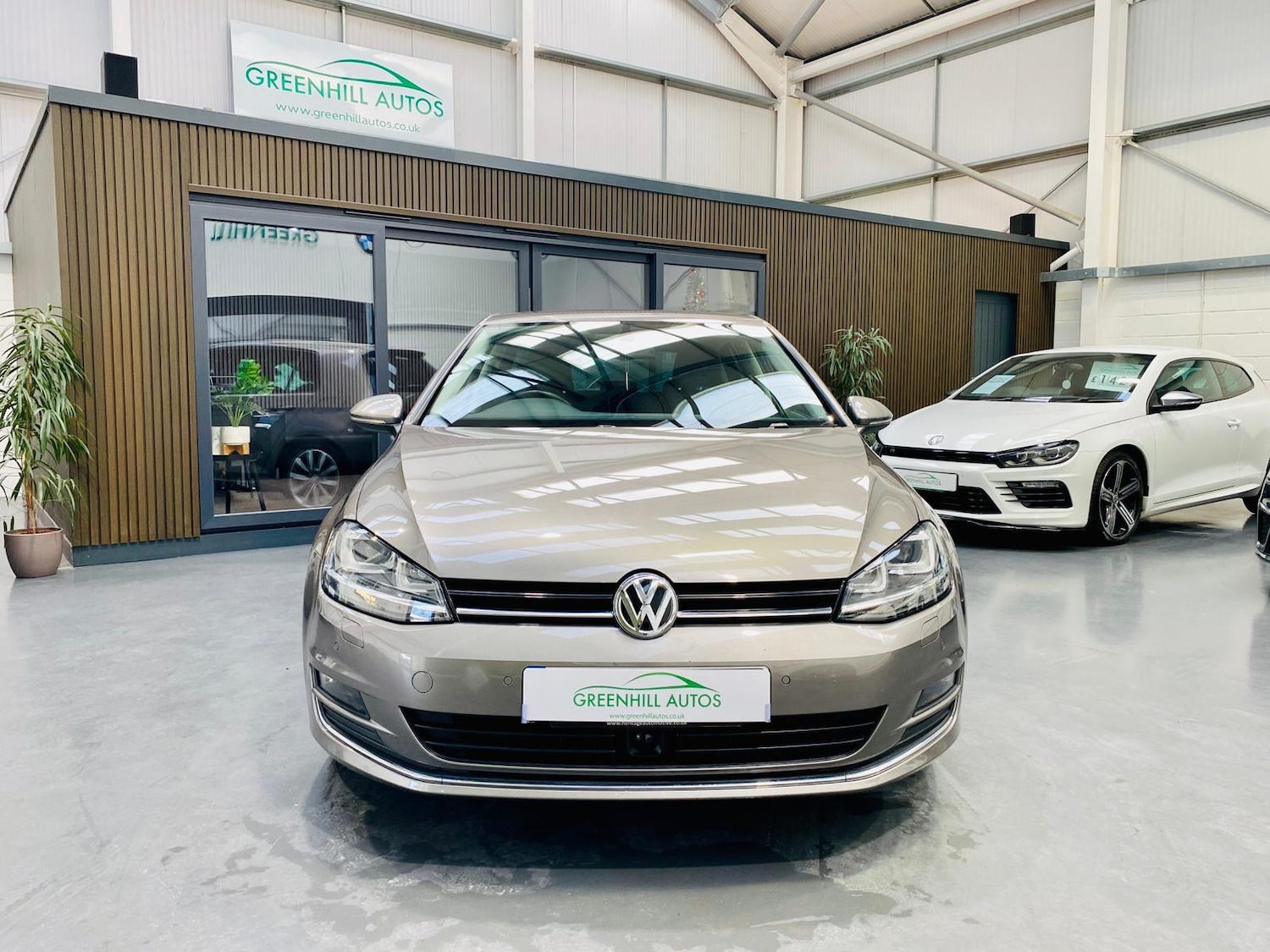 Used Volkswagen Golf 2013 for sale - 76899607: Photo 8