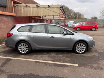 Used Vauxhall Astra 2010 for sale - 74148976: Photo