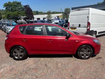 Used Kia Ceed 2010 for sale - 73890777: Photo
