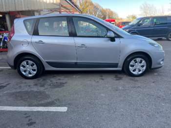 Used Renault Scenic 2010 for sale - 73891043: Photo