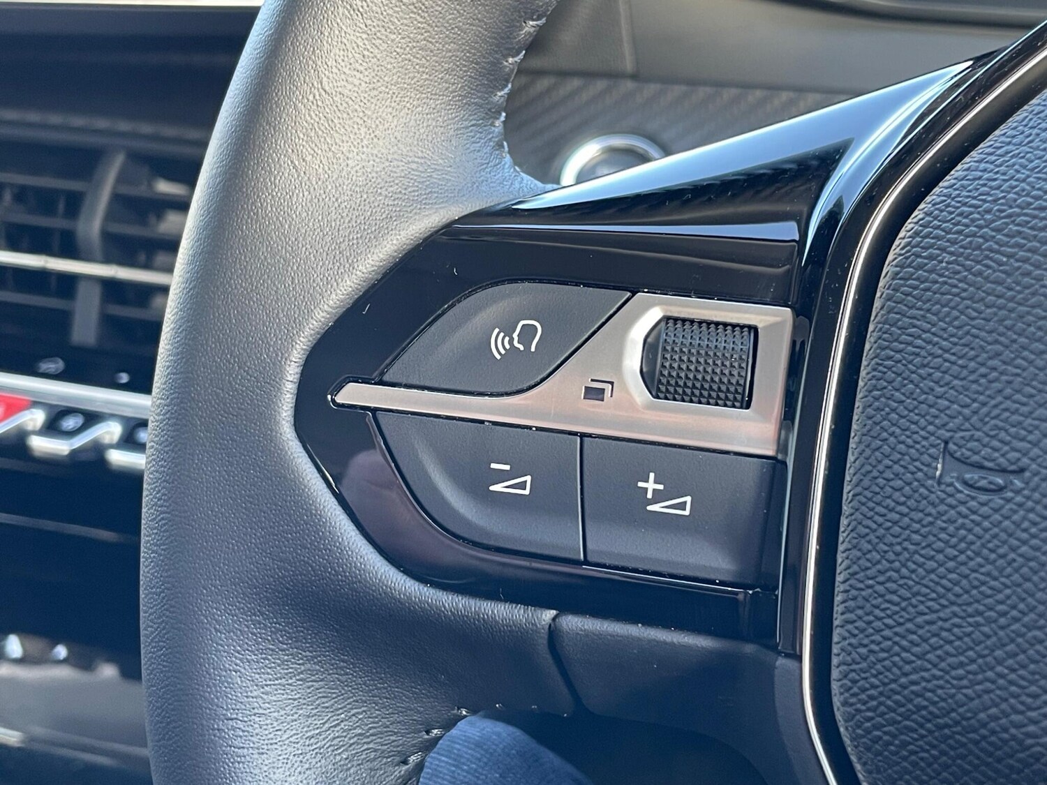 Used Peugeot 208 2025 for sale - 77599004: Photo 35