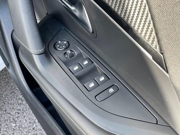 Used Peugeot 2008 2023 for sale - 75740978: Photo 36