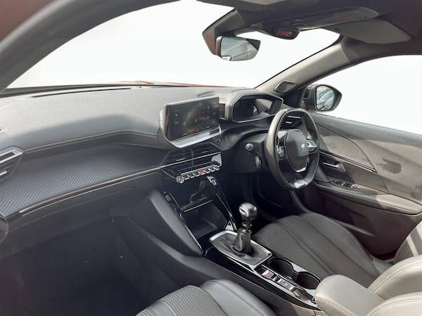 Used Peugeot 2008 2022 for sale - 74888456: Photo 13