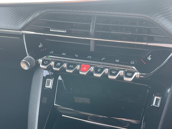 Used Peugeot 2008 2022 for sale - 74888456: Photo 49