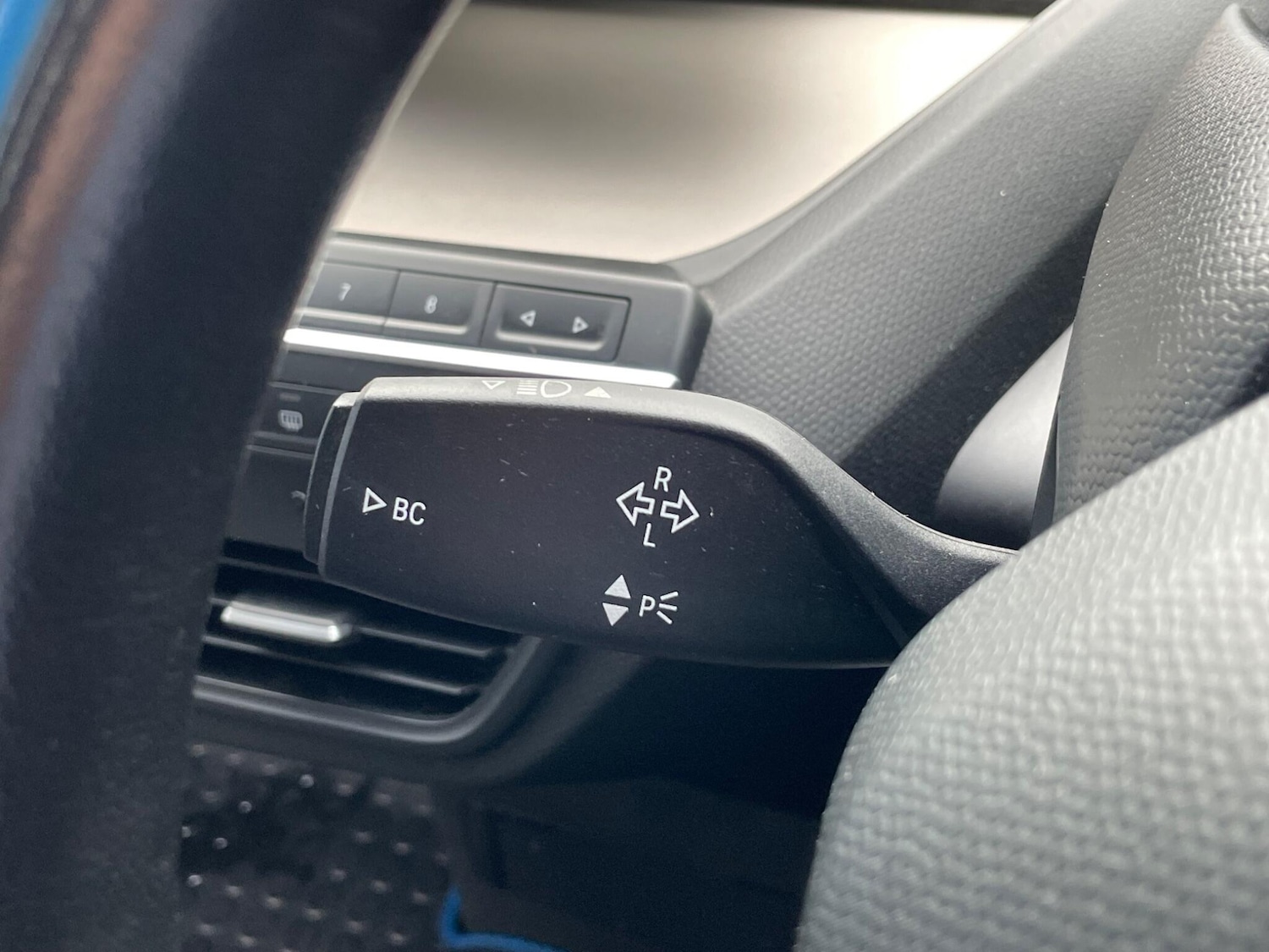 Used BMW i3 2017 for sale - 77598770: Photo 41