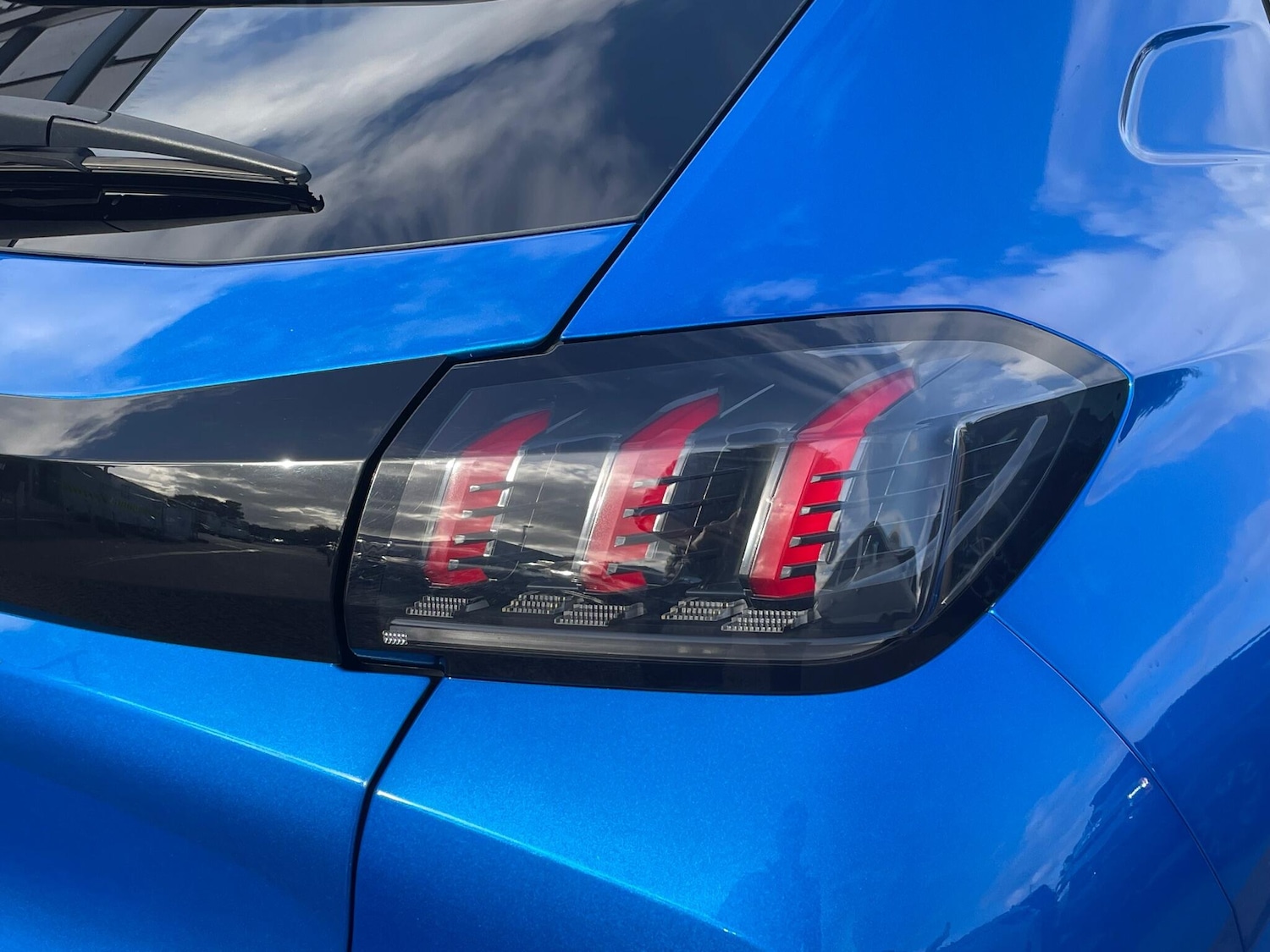 Used Peugeot 208 2023 for sale - 76408861: Photo 28