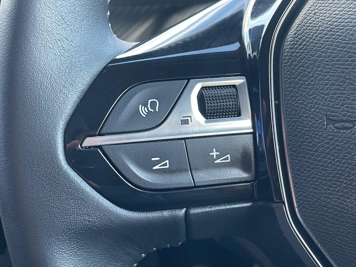 Used Peugeot 208 2023 for sale - 76408861: Photo 33