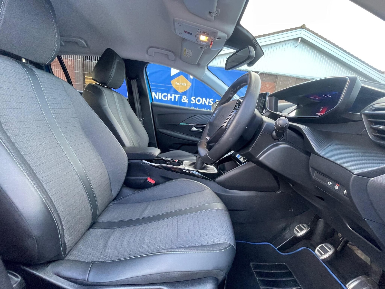 Used Peugeot 208 2023 for sale - 76408861: Photo 45