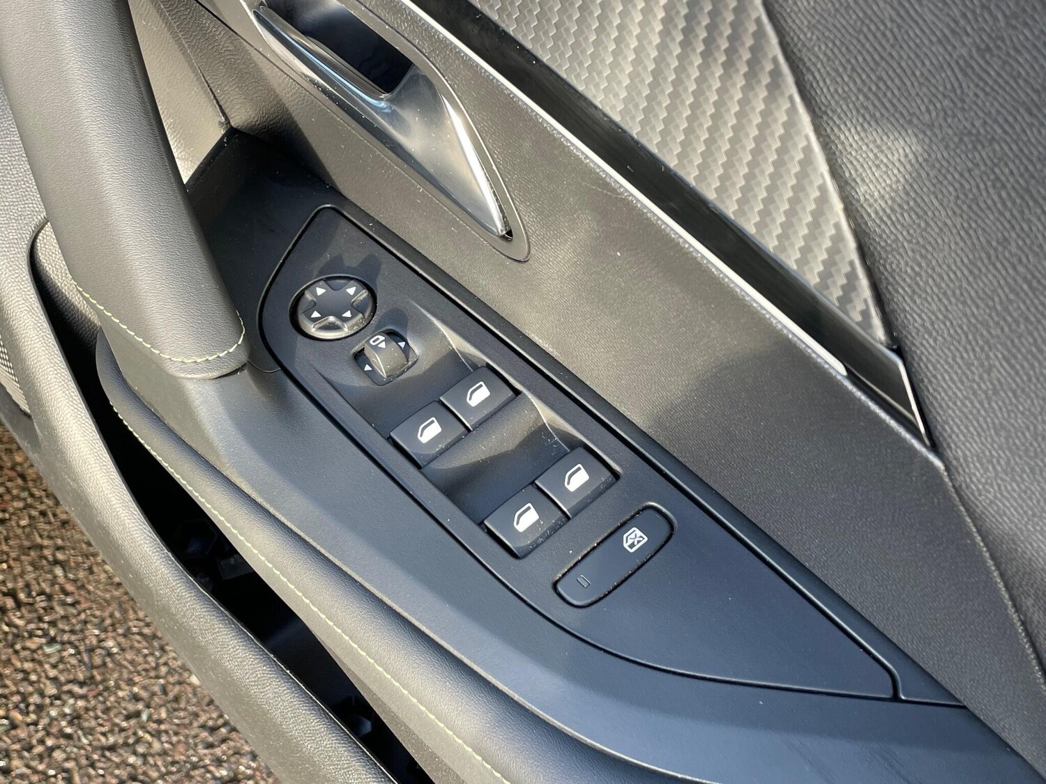 Used Peugeot 2008 2022 for sale - 76701616: Photo 36