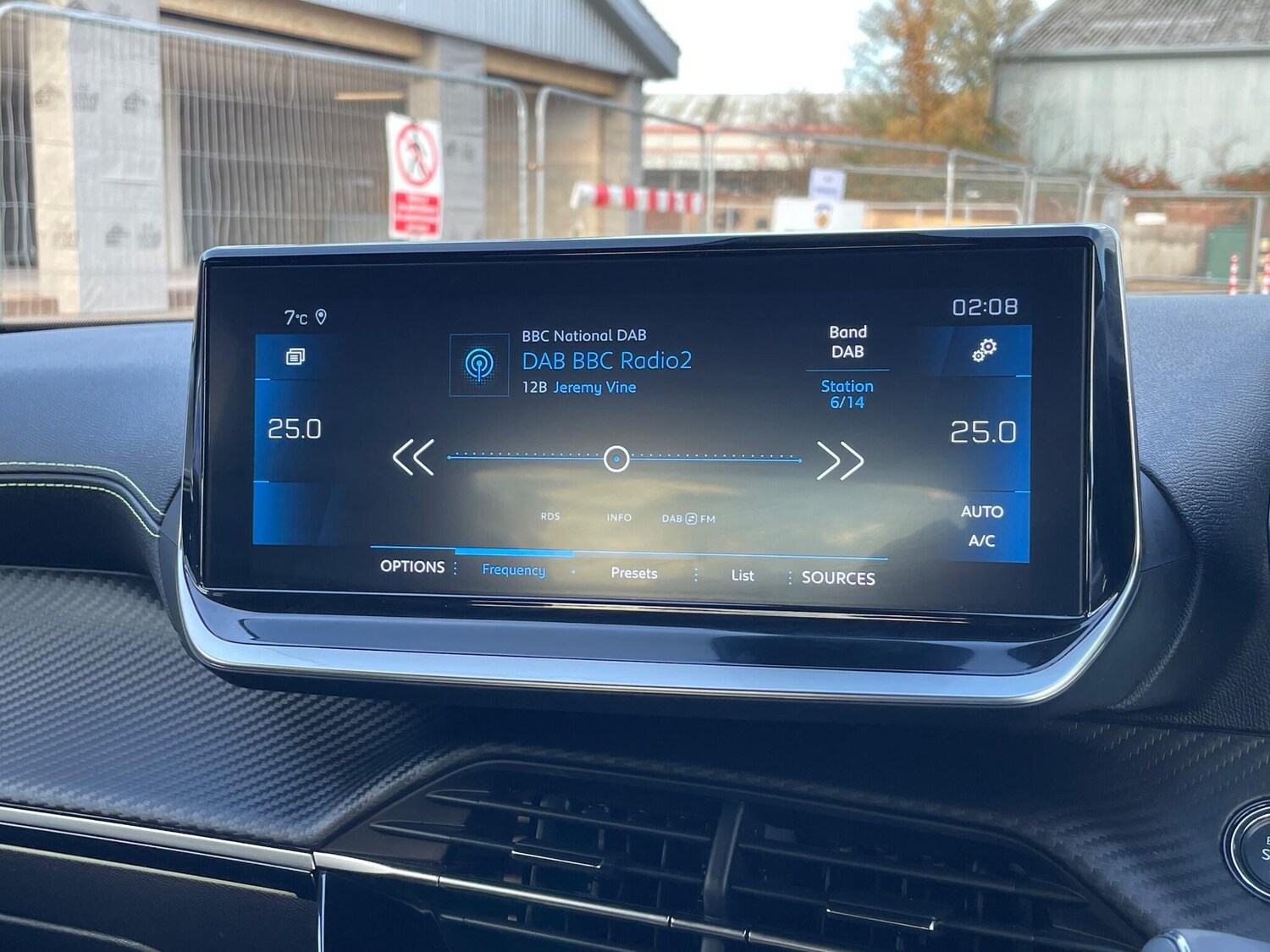 Used Peugeot 2008 2022 for sale - 76701616: Photo 50