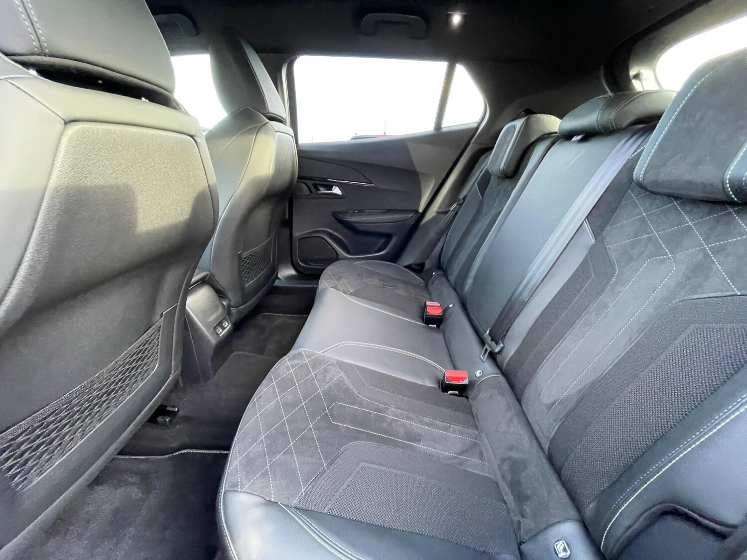 Used Peugeot 2008 2022 for sale - 76701616: Photo 64