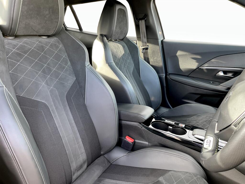 Used Peugeot 2008 2022 for sale - 76701616: Photo 9