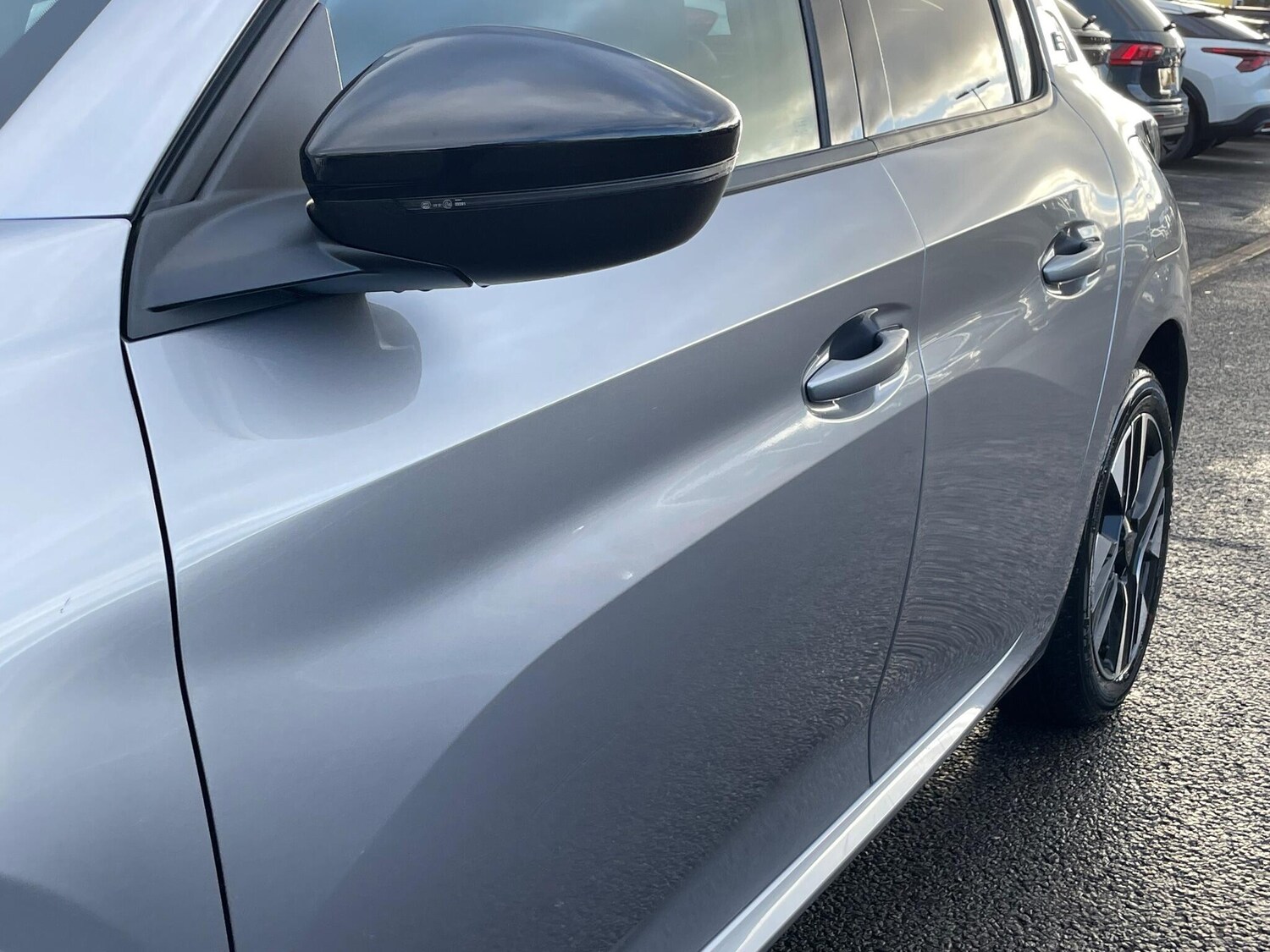 Used Peugeot E-208 2023 for sale - 76786701: Photo 25