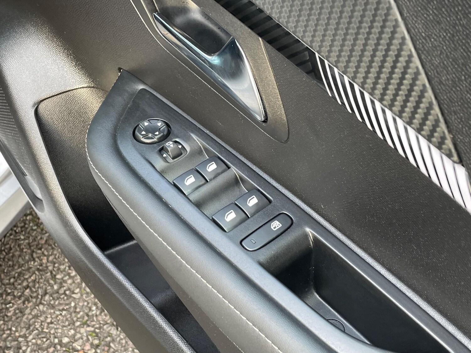 Used Peugeot E-208 2023 for sale - 76786701: Photo 34