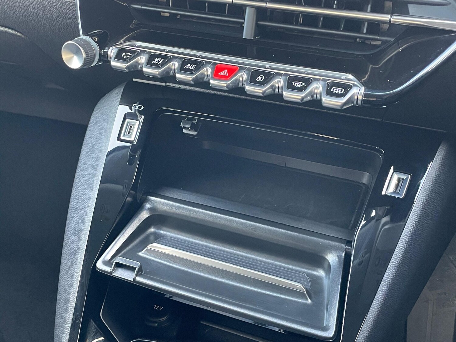 Used Peugeot E-208 2023 for sale - 76786701: Photo 52