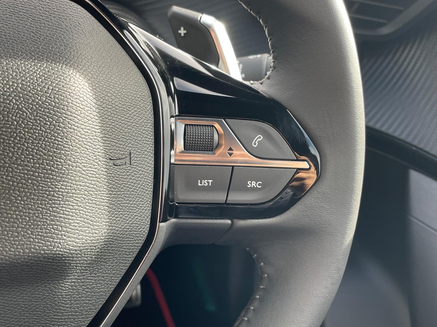 Used Peugeot 2008 2023 for sale - 76246845: Photo 41