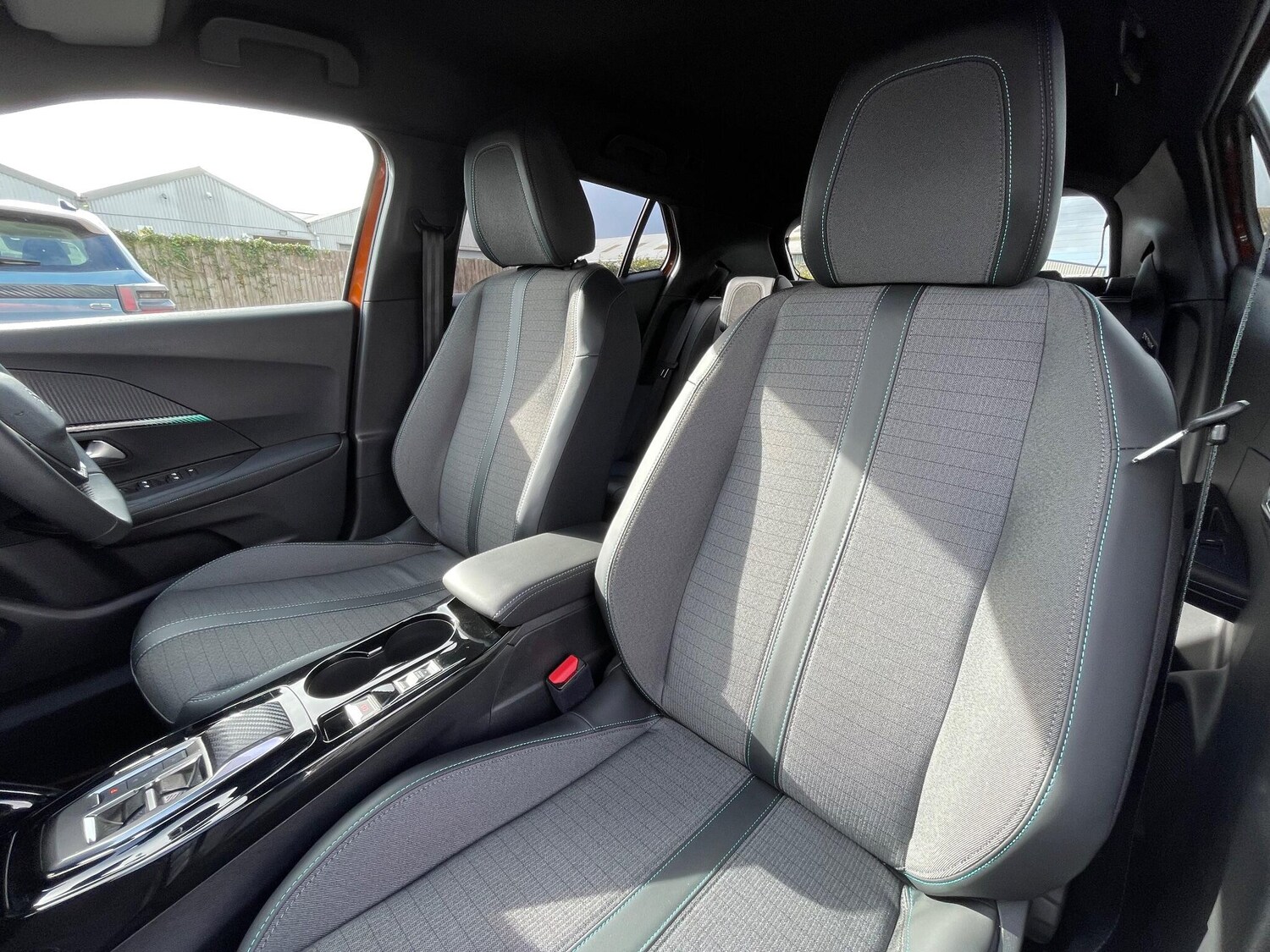 Used Peugeot 2008 2023 for sale - 76246845: Photo 58