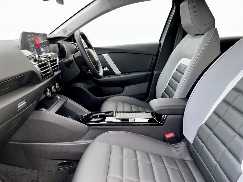 Used Citroen e-C4 2025 for sale - 77081647: Photo 15