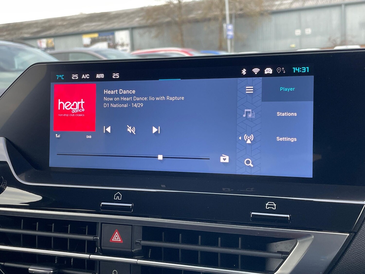 Used Citroen e-C4 2025 for sale - 77081647: Photo 50