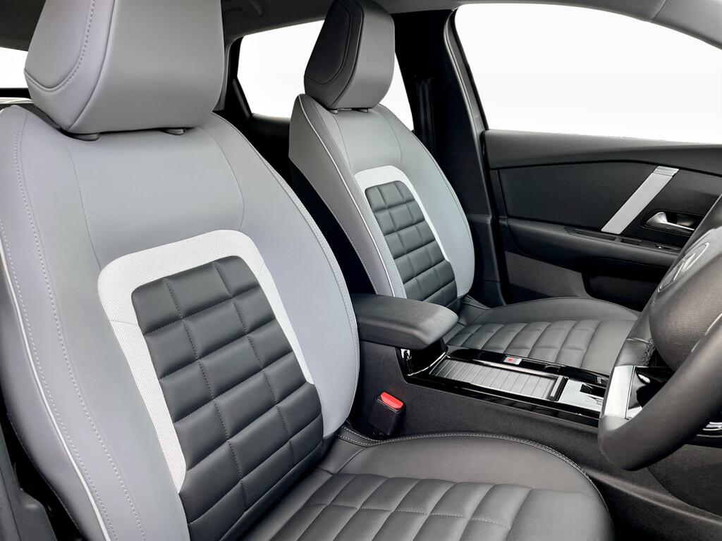 Used Citroen e-C4 2025 for sale - 77081647: Photo 9