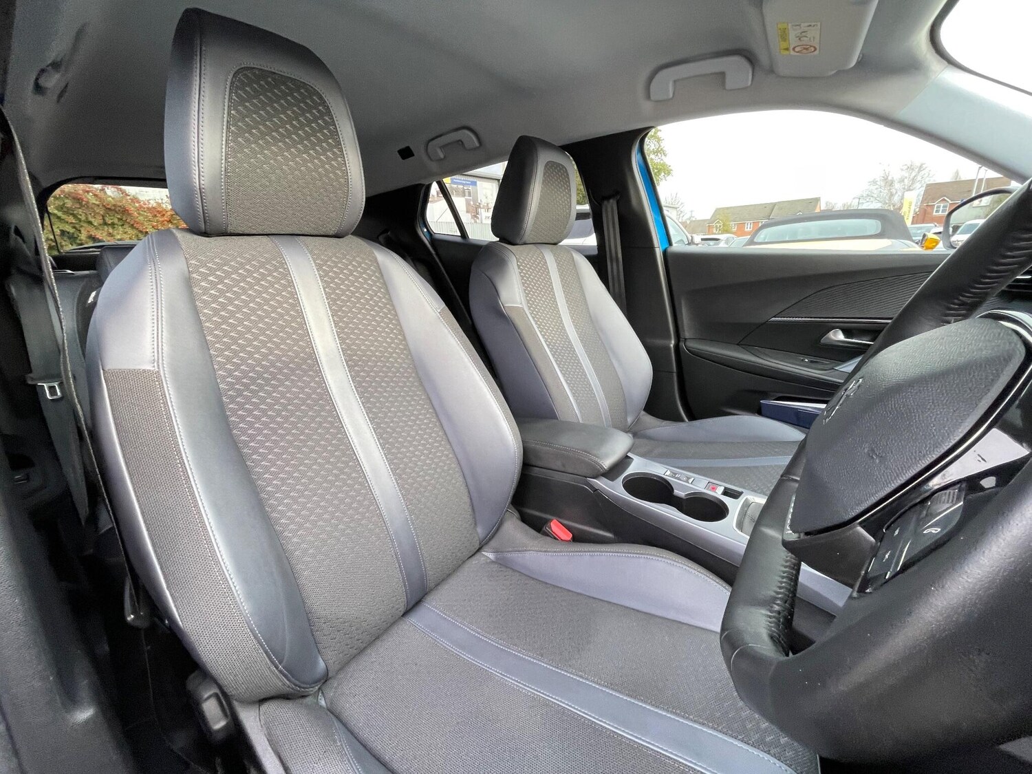 Used Peugeot 2008 2020 for sale - 76633466: Photo 37