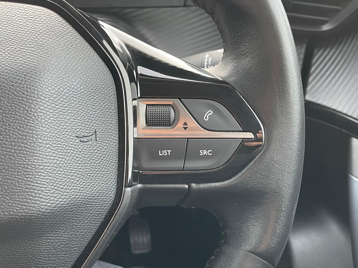 Used Peugeot 2008 2020 for sale - 76633466: Photo 44