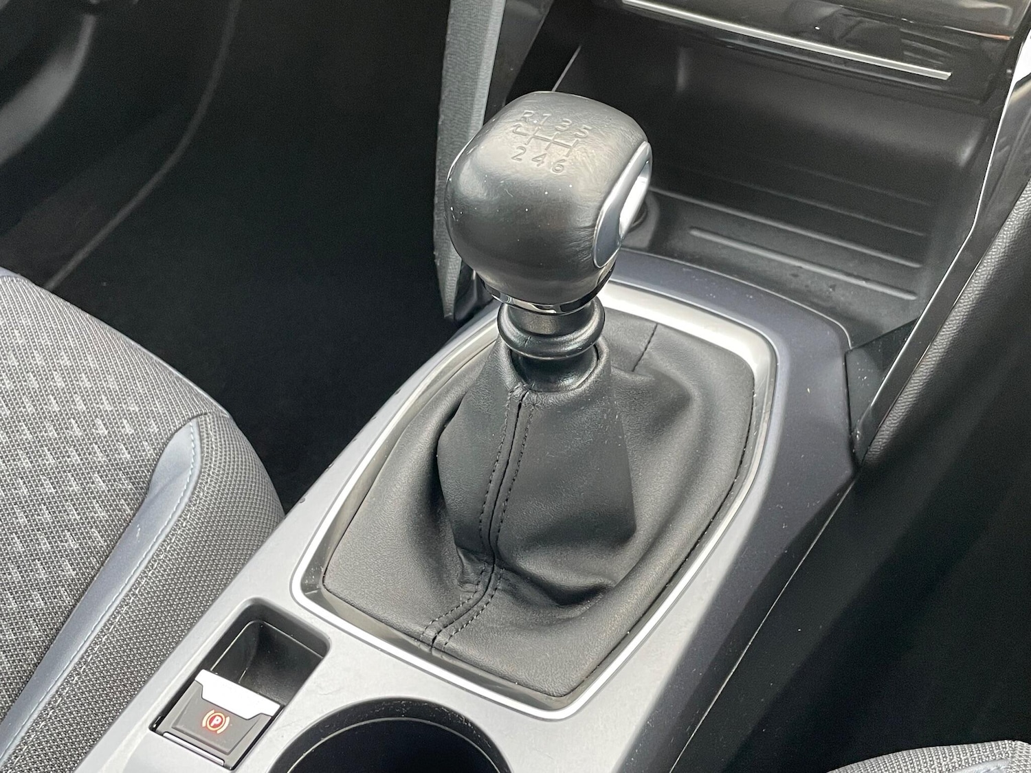 Used Peugeot 2008 2020 for sale - 76633466: Photo 54