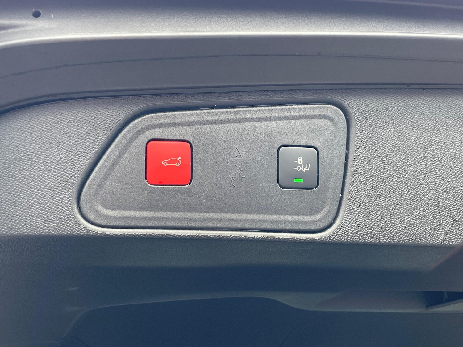 Used Peugeot 3008 2021 for sale - 76584360: Photo 34